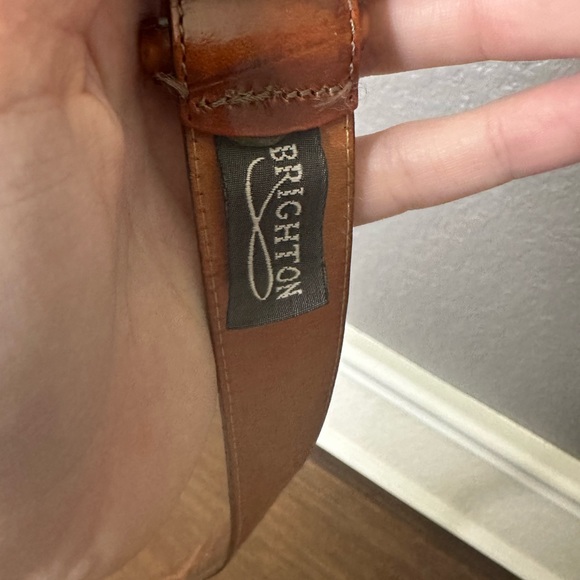 Brighton Belt embossed calfskin in saddle leather size 38 with gold buckle - Picture 5 of 7